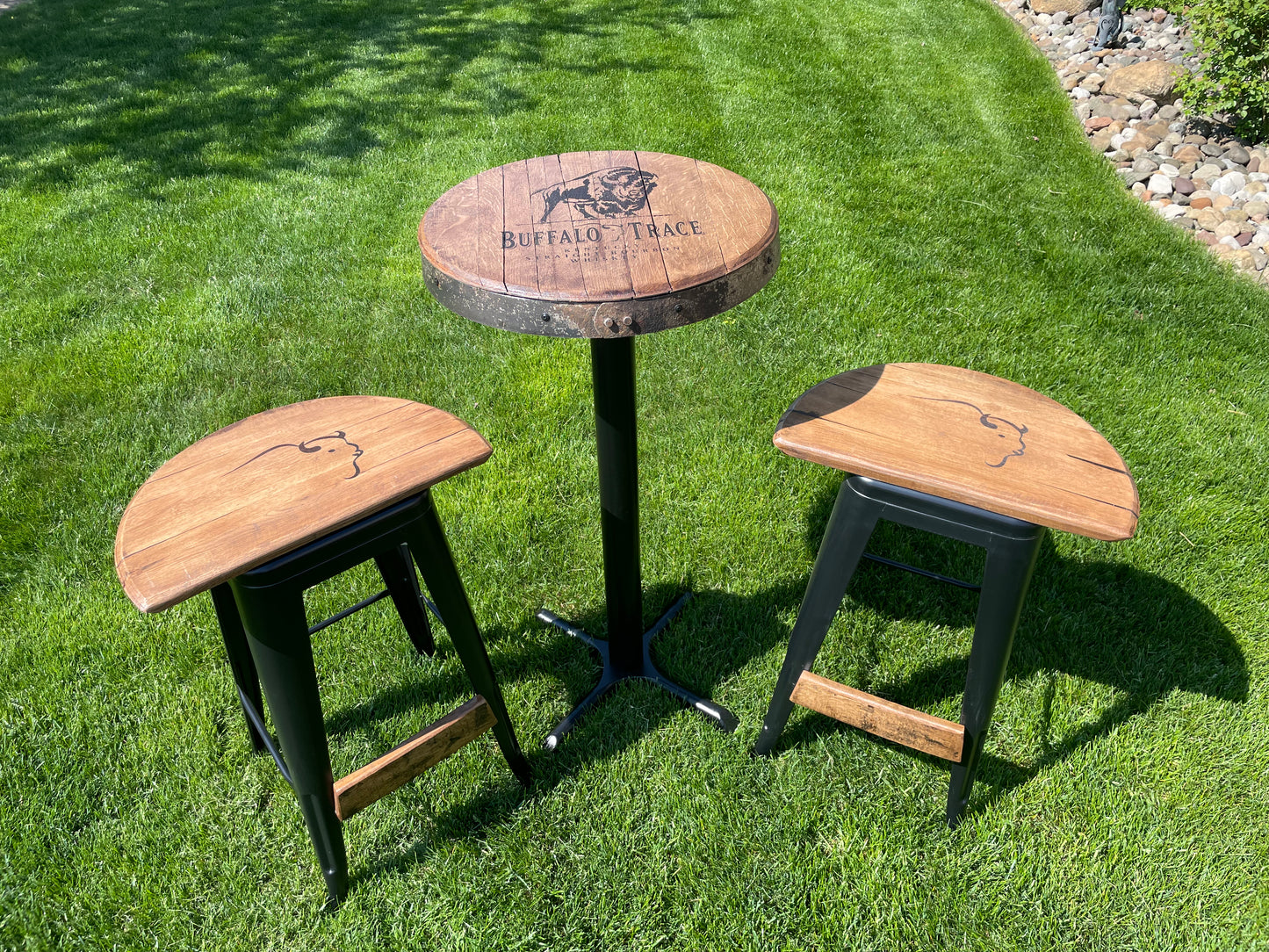 Pub Table and stool set