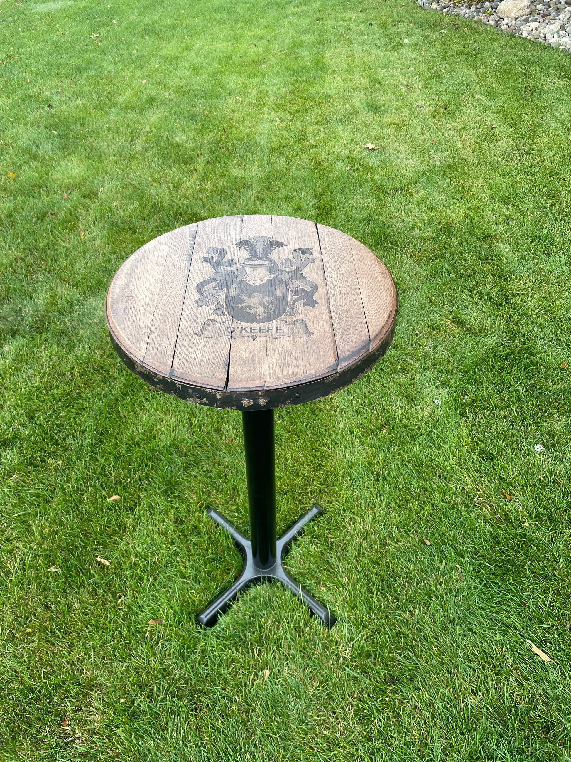 Pub style barrel Table